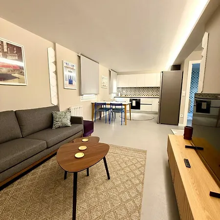 Apartman Carrerahouses Three *
