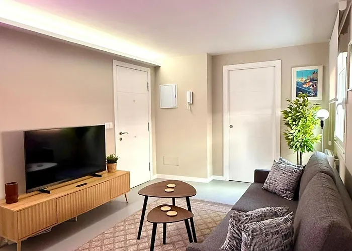 Carrerahouses Three Apartman *