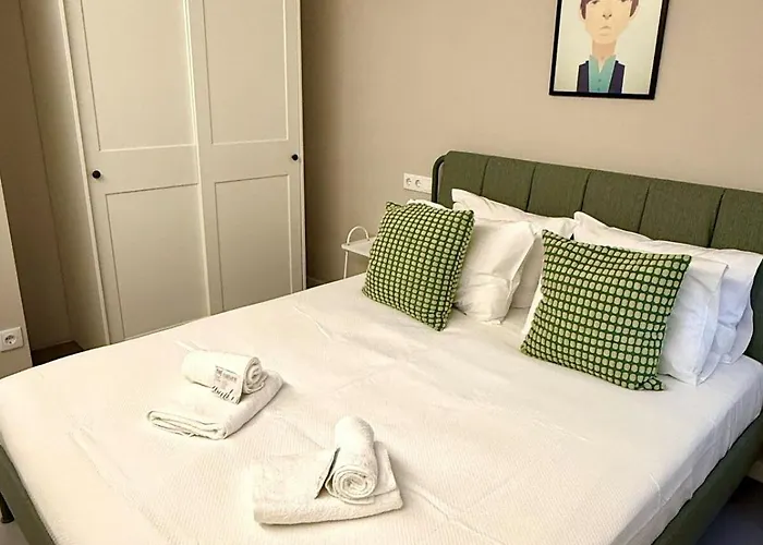 Carrerahouses Three * Vigo